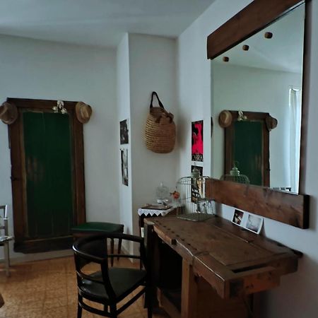 B&B Lamagia Di Corte Moronati Sirmione Dış mekan fotoğraf