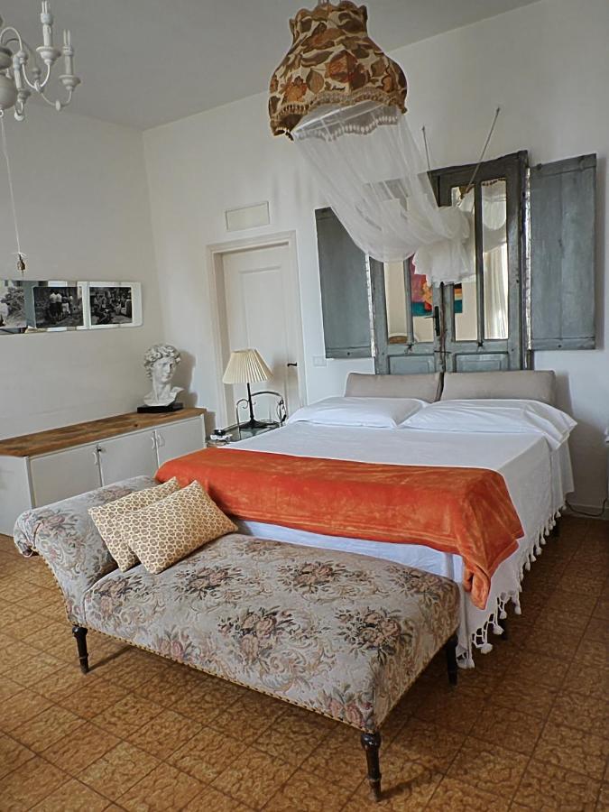 B&B Lamagia Di Corte Moronati Sirmione Dış mekan fotoğraf