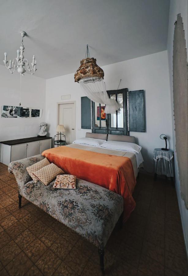 B&B Lamagia Di Corte Moronati Sirmione Dış mekan fotoğraf