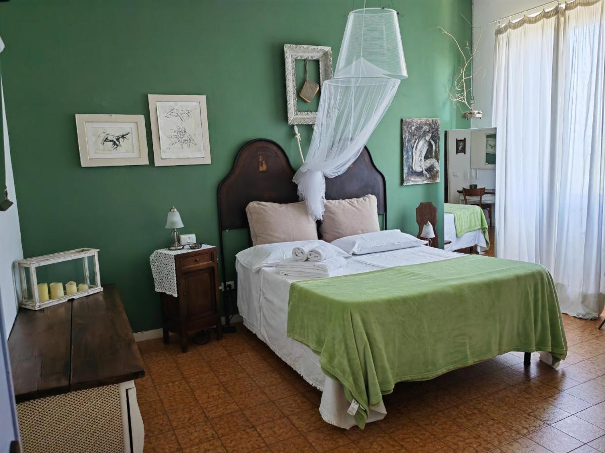 B&B Lamagia Di Corte Moronati Sirmione Dış mekan fotoğraf