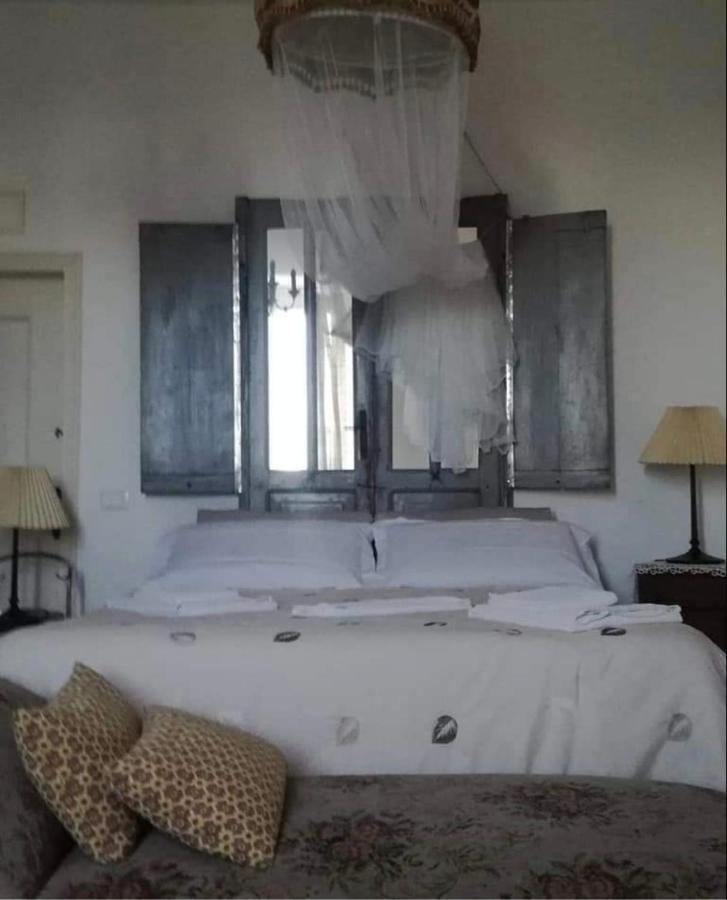 B&B Lamagia Di Corte Moronati Sirmione Dış mekan fotoğraf